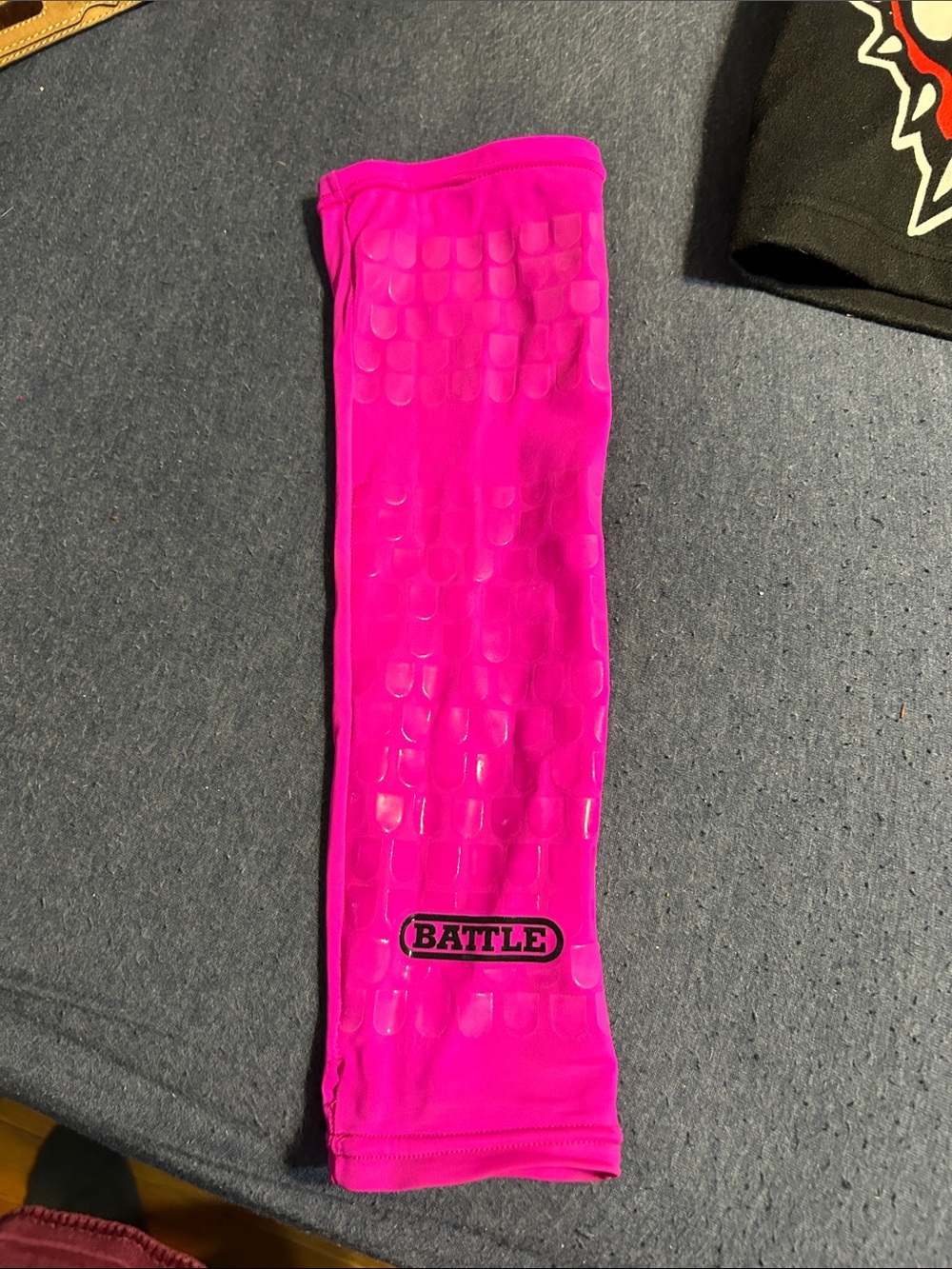 Battle  Pink Grip Sleeve - Neon Pink Performance Arm Sleeve